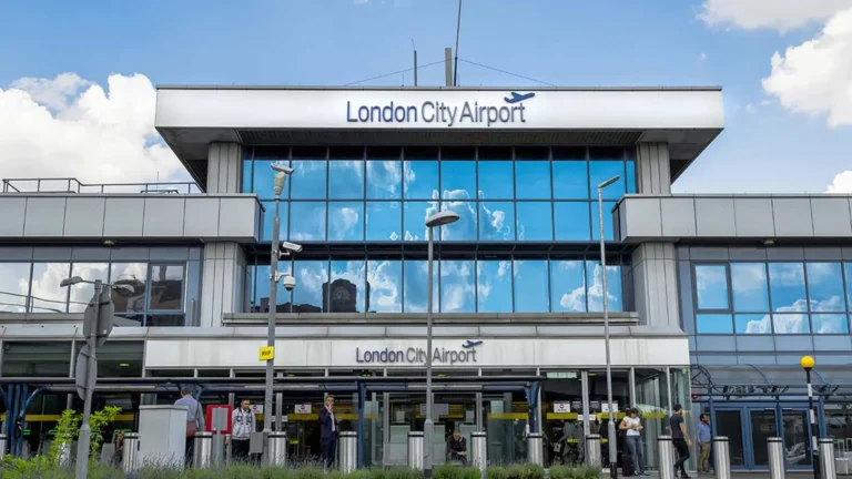 London-City-(LCY)